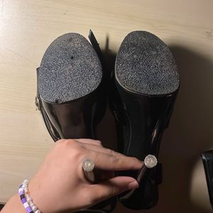 black platform stiletto heels