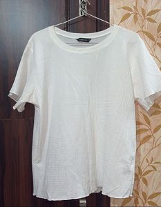 Women's White Textured Top