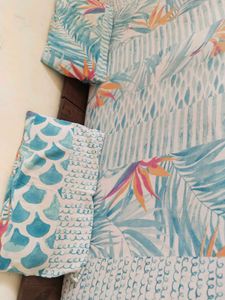 Printed Bedsheet For Double Bed With Pillow Covers