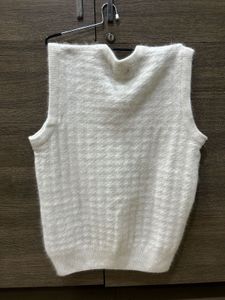 Classic V-Neck Sleeveless Knit Vest
