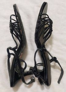 Black Metro Heels