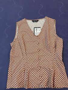 Cute Heart Print Sleeveless Top