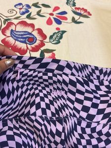 Trippy Checkered Leggings gym wear