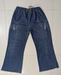 Flared Denim Jeans with white tie-dye Tshirt