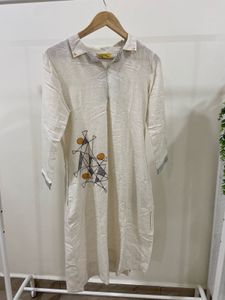Elegant Embroidered Kurta