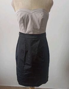 Chic Strapless Two-Tone Dress. length 27