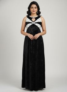 Elegant Black Maxi dress Gorgeous 10/10