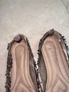 Elegant Embellished Flat Shoes