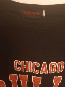Chicago Bulls Layered T-Shirt