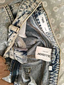 Acid Wash Wide Leg Jeans