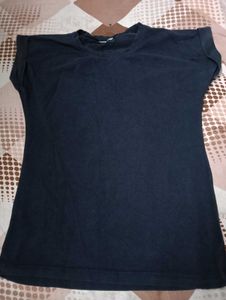 Classic Black tshirt