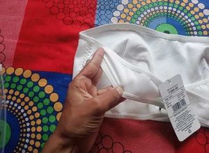 Comfortable White Strapless Sports Bra