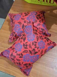 Floral Accent Pillows (Set of 2)❤️🖤💙