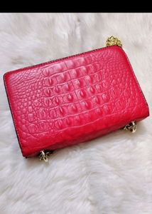 Red Croc Embossed Chain Bag