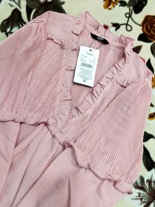 Pink Shein Ruffled V-Neck Top🌷