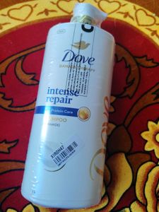 Dove Intense Repair Shampoo