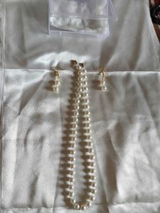 Elegant Pearl Necklace & Earrings Set