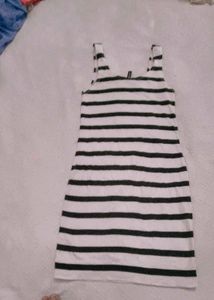 Very Comfortable N Beautiful H&amp;M Dress