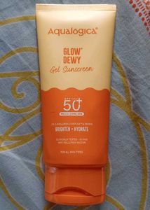 Aqualogica Glow Dewy Gel Sunscreen SPF 50
