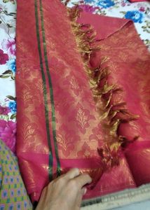 Red Banarasi silk duppata