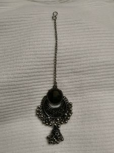 Bohemian Moon Maang Tikka