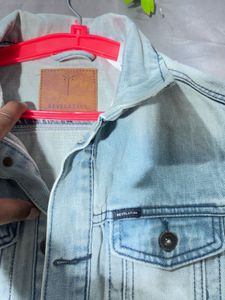 Men's Sleeveless Denim Jacket
