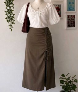 Brown midi skirt with drawstring