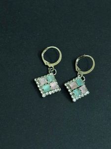 ☀️FREE DELIVERY☀️ Combo of 7 Earrings + Bracelet