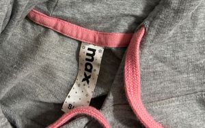 Grey cropped Hoodie