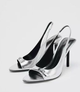 Chic Silver Slingback Heels