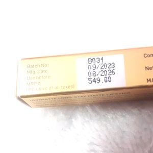 MyGlamm Ultimatte Long Stay Matte LipstickTrophe