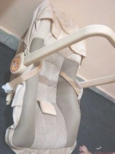 Comfortable Baby Bouncer