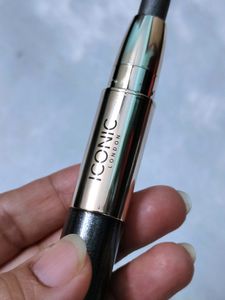 Iconic London Eye Shadow Stick