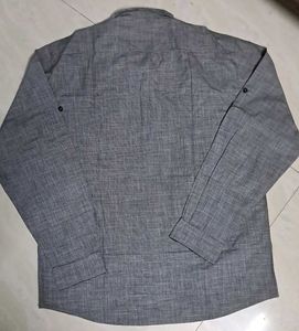 Gray Long Sleeve Button-Down Shirt