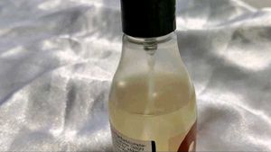 Plum Hazelnut Eclair body Mist