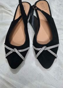 Elegant Black Slingback Flats with Rhinestones