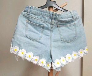 Daisy Denim Shorts mini
