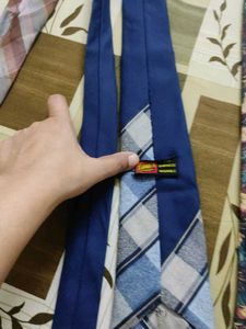 Bundle of 4 Men's Ties