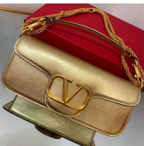 Chic Gold Shoulder Bag