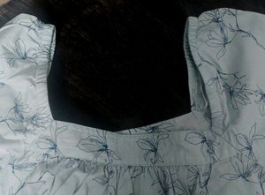 VAN HEUSEN Womens top in sky blue