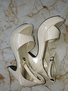 Stylish Cream Heels with Ankle Strap