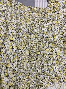 floral pretty yellow top