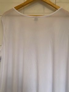 Basic White Sleeveless Tank Top