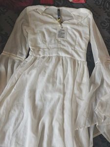 Chic White Dress
