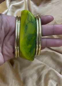 Resin Bangle Set