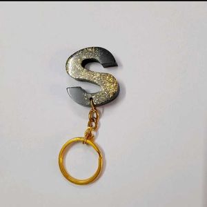 'S' Glitter Keychain