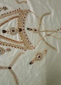 Exquisite Indian Bridal Jewelry Set