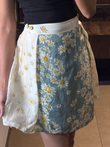 Daisy Print Mini Skirt