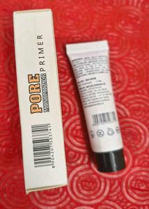 Insight Pore Minimizer Primer makeup