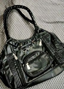 Chic Black Faux Leather Shoulder Bag